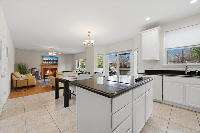 Building Photo - 5 Mill Race Rd