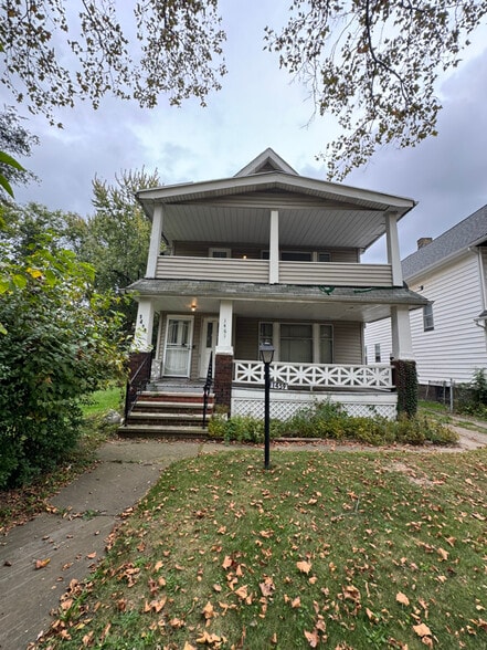 Primary Photo - 1459 E 134th St