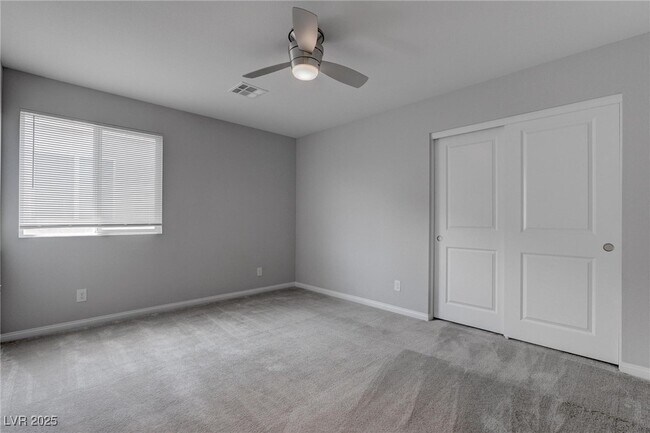 Building Photo - 114 Manzanita Falls Ave