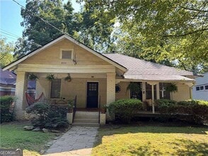 Building Photo - 855 Charles Allen Dr NE