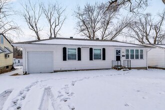 Building Photo - Now Accepting Section 8 – St. Louis, MO 3 bedroom /1 Bath Home in 63137