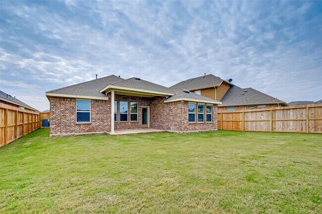 Building Photo - 1006 Warm Summer Dr