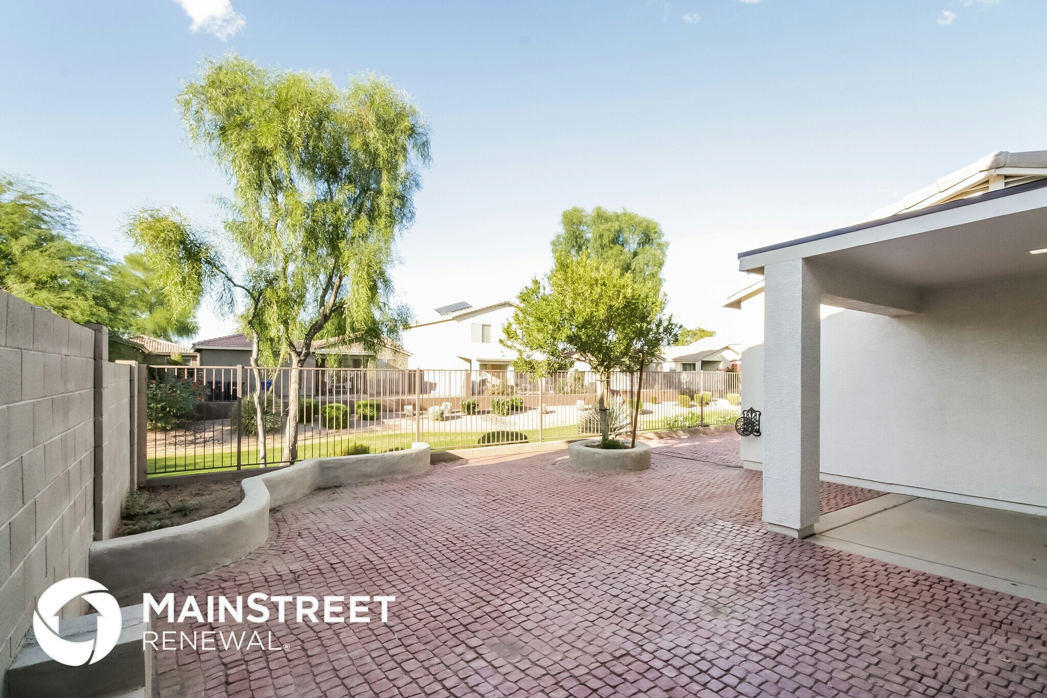 Building Photo - 102 W Mahogany Pl