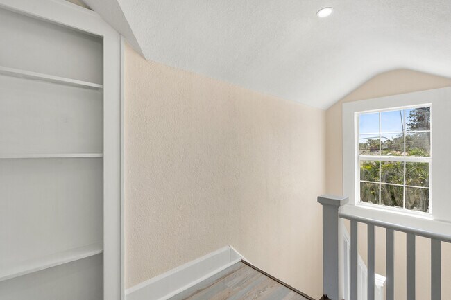 Building Photo - 3310 E Maritana Dr