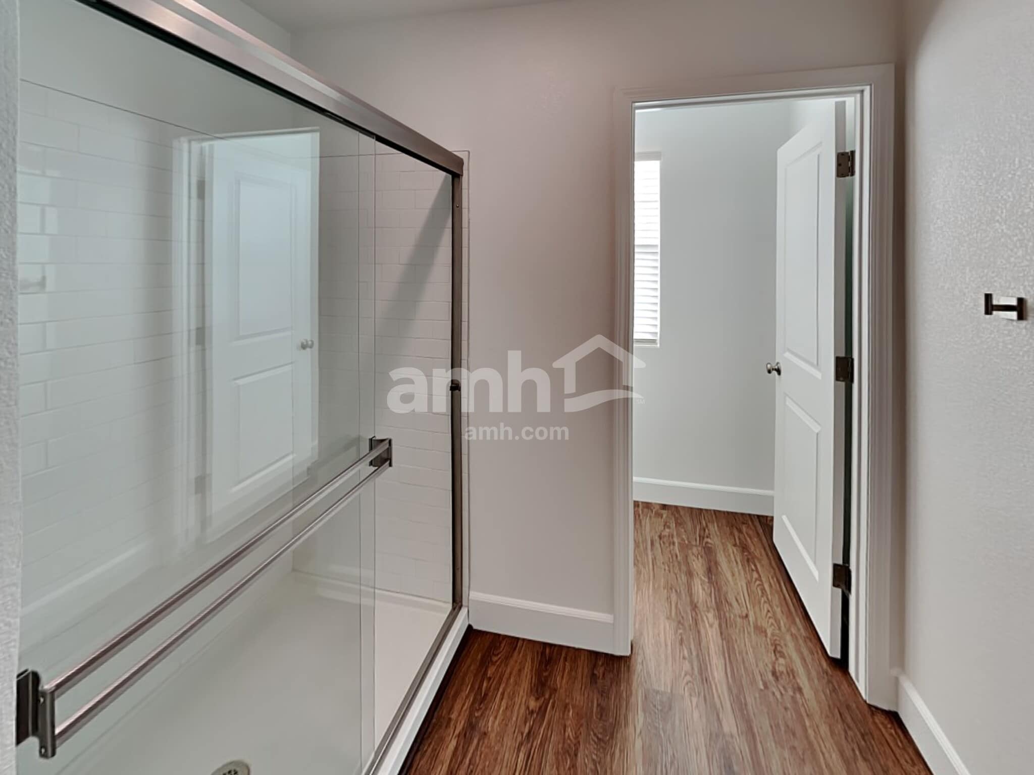 Building Photo - 10020 Spire St