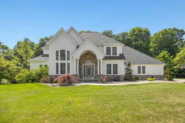 Primary Photo - 4440 Whitewood Farms Dr NE