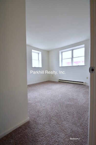 Building Photo - 410 W Pennsylvania Ave