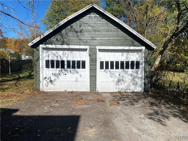 Building Photo - 3 Bed 1.5 Bath Rental in Sherrill NY