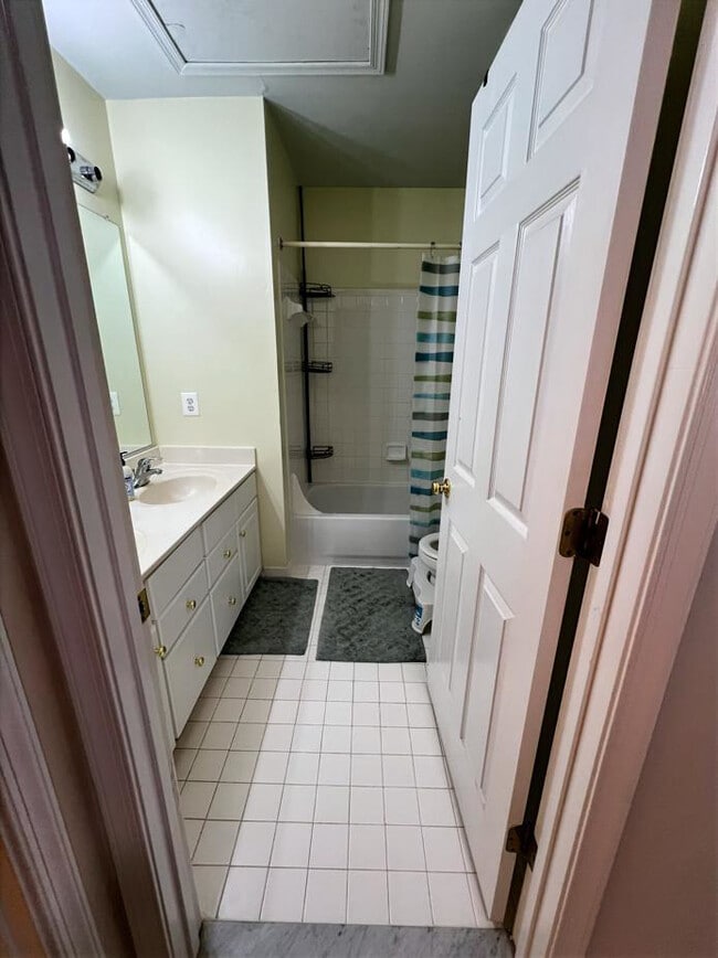 Building Photo - 2456 Rolling Plains Dr