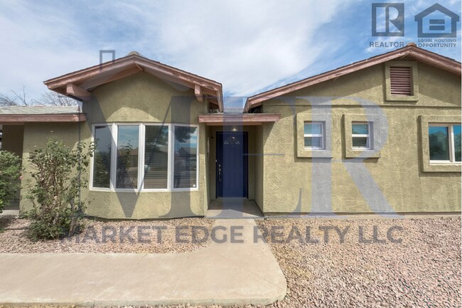 Building Photo - 4Bed/2Bath House at Alma School Rd/Ray Rd! Ready for Immediate Move-In! -- FENCED-IN YARD! NO HOA!