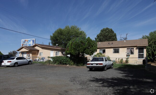 Building Photo - 21600 Cottonwood Ave