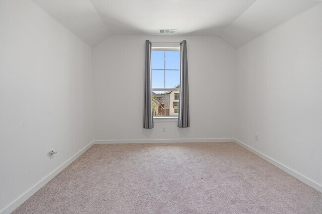 Building Photo - 7424 Lilypad Ln