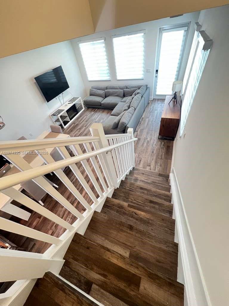 Building Photo - 10229 NW 64th Ter