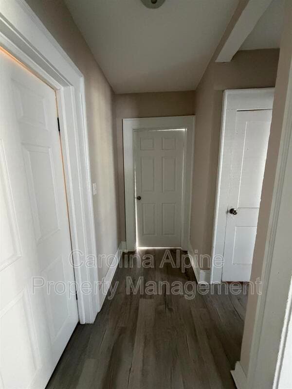 Building Photo - 1621 N Hamilton St