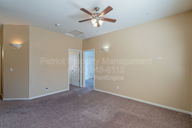Building Photo - 2078 E Flint St