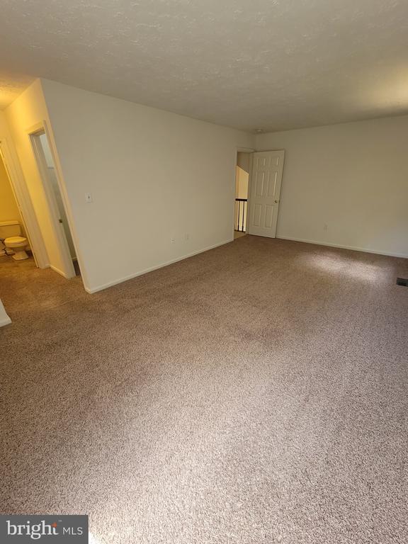 Building Photo - 6406 Bear Ct