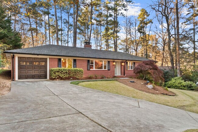 Building Photo - 3200 W Roxboro Rd NE