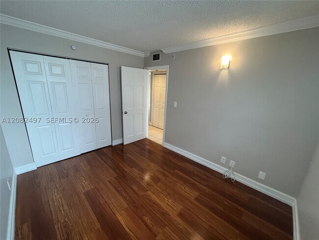 Building Photo - 8560 N Sherman Cir