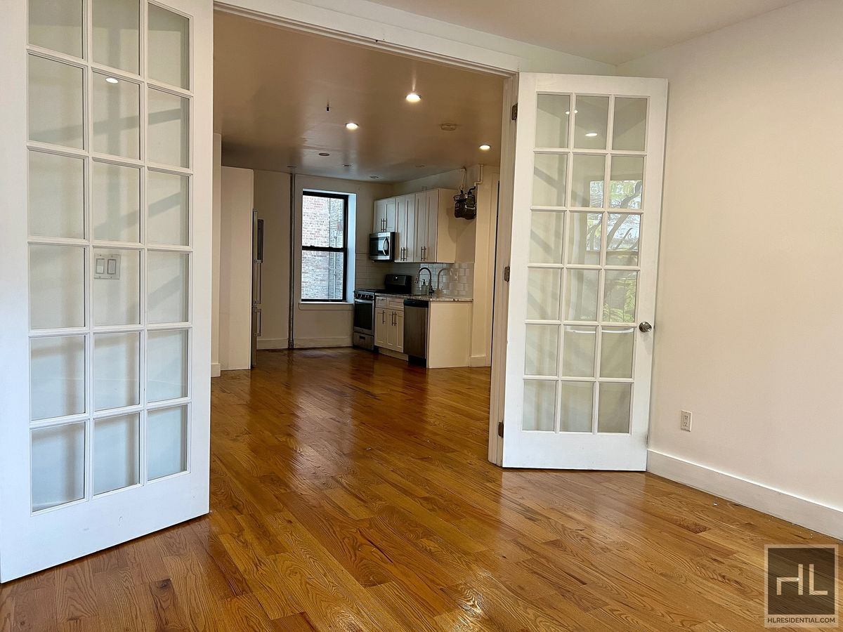 Building Photo - 2BR 1BA Pre-War Stunner On Riverside Drive w/ Laundry Room, Parking Garage & Hudson Riverfront Park