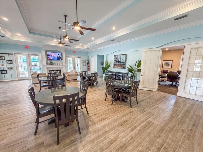 Building Photo - 5542 Gallant Fox Ct