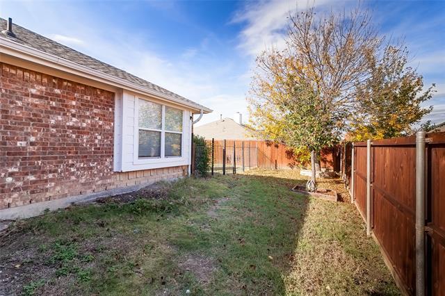 Building Photo - 15760 Scenic Rd