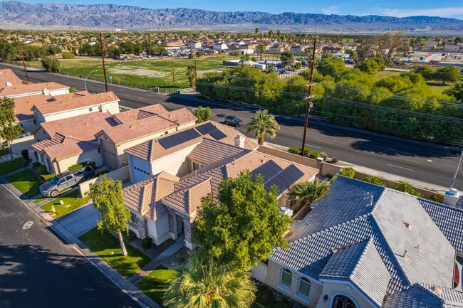 Building Photo - 49534 Lewis Rd