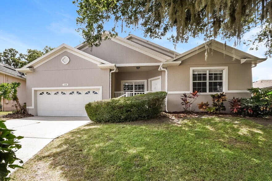 Primary Photo - 1436 Lake Marion Dr