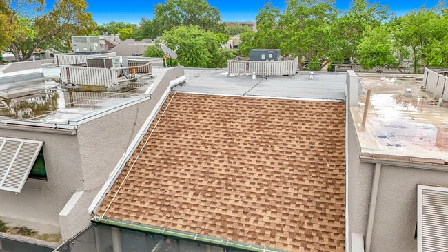 Building Photo - 11313 NW 15th St