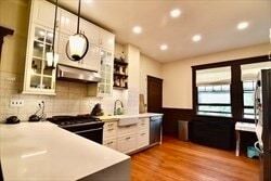 Building Photo - 28 Brookledge St