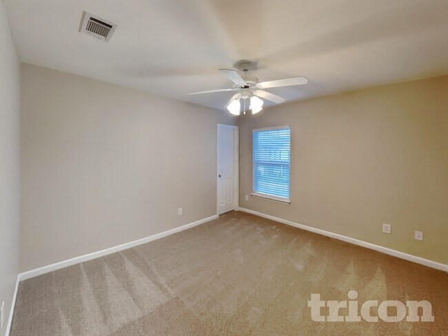 Building Photo - 2013 Fiona Way