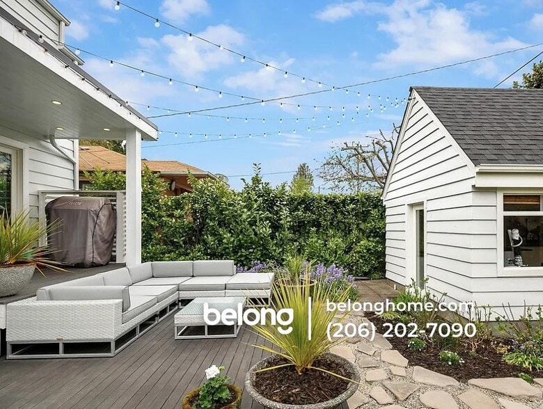 Building Photo - 2040 McGilvra Blvd E