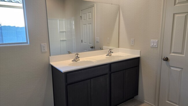 Building Photo - 24615 W Flores Dr