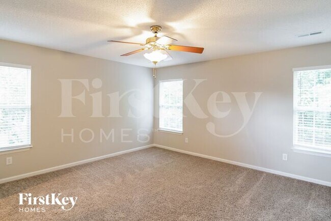 Building Photo - 178 Ponderosa Dr