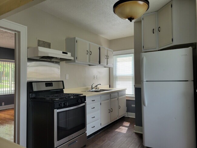 Building Photo - Two Stories to Tell — Spacious 3 Bedroom Home