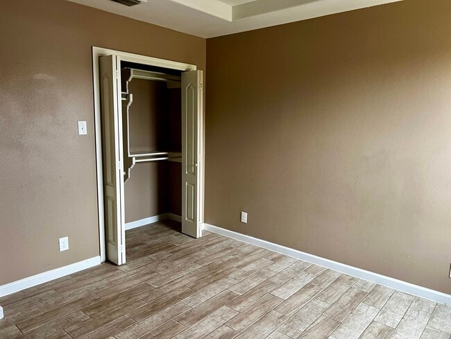 Building Photo - 3110 Cuernavaca Dr