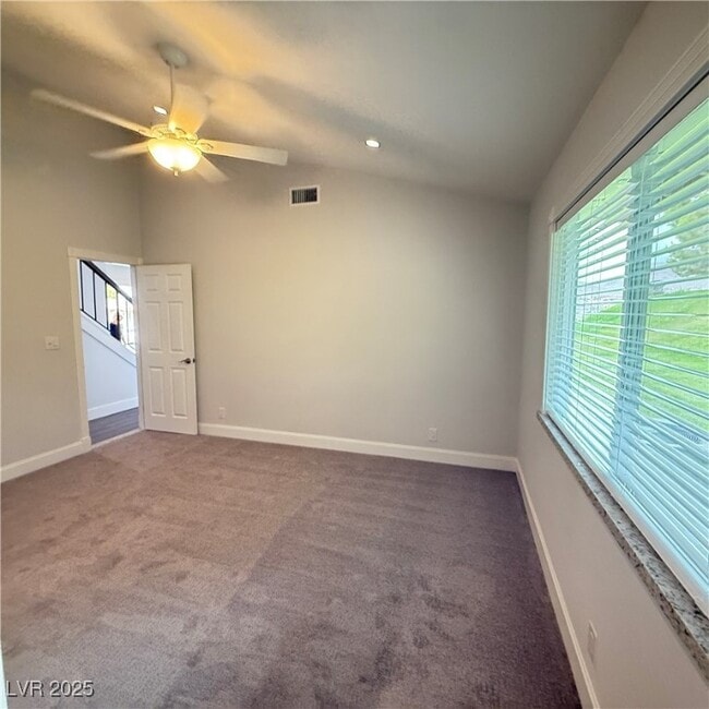 Building Photo - 508 Woodcrest Ct