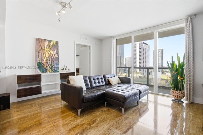 Building Photo - 50 Biscayne Blvd