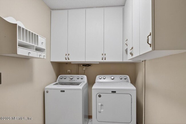 Building Photo - 1914 St Marys Ct