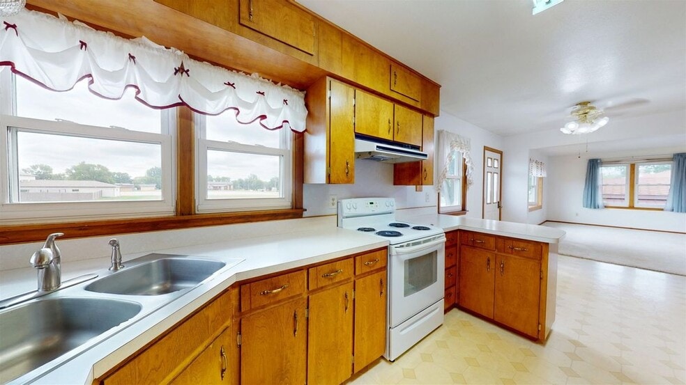 Building Photo - 9 27th St NW