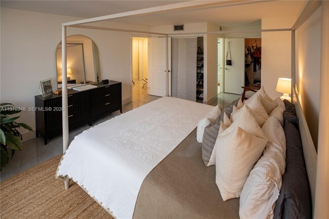 Building Photo - 2750 NE 183rd St