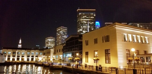 Building Photo - Broadwell, LLC (Broadway-Powell)