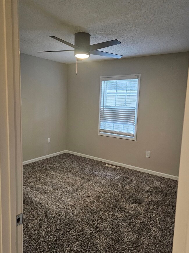 Building Photo - 5233 Flowering Peach Dr