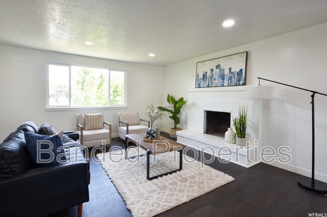 Building Photo - 2088 W 4100 S