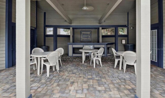 Building Photo - 943 Bakewell Ct