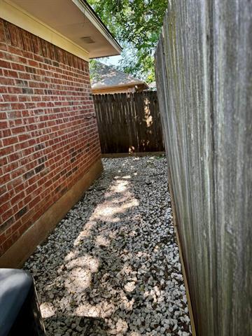 Building Photo - 1209 Meadow Ridge Dr