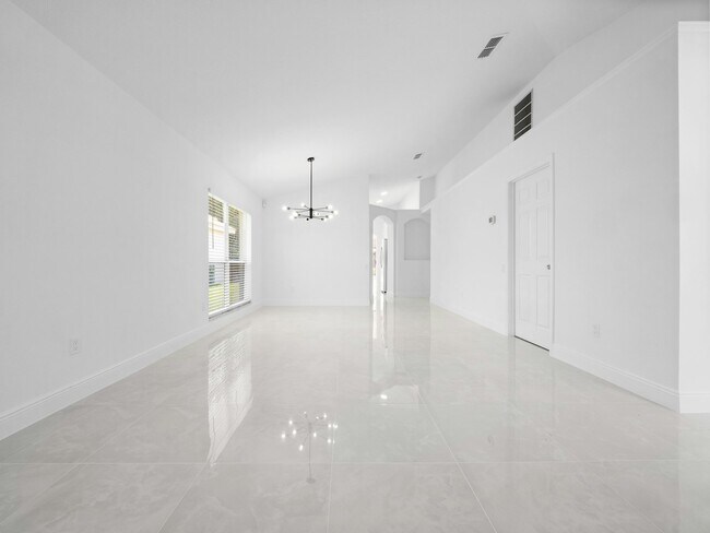 Building Photo - 6444 Winder Oaks Blvd