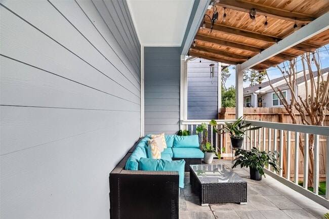 Building Photo - 3410 Garden Shadow Ln