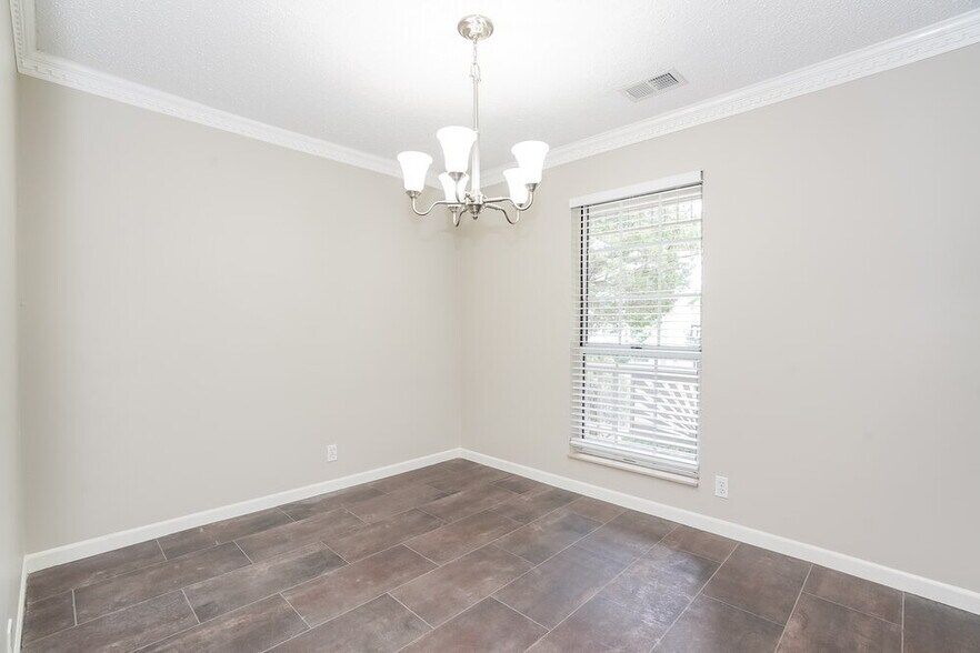 Building Photo - 3413 Westcliffe Ct