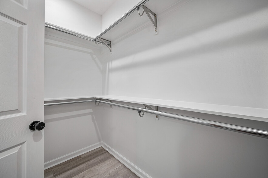 Building Photo - Jax Square Houses and Townhouses