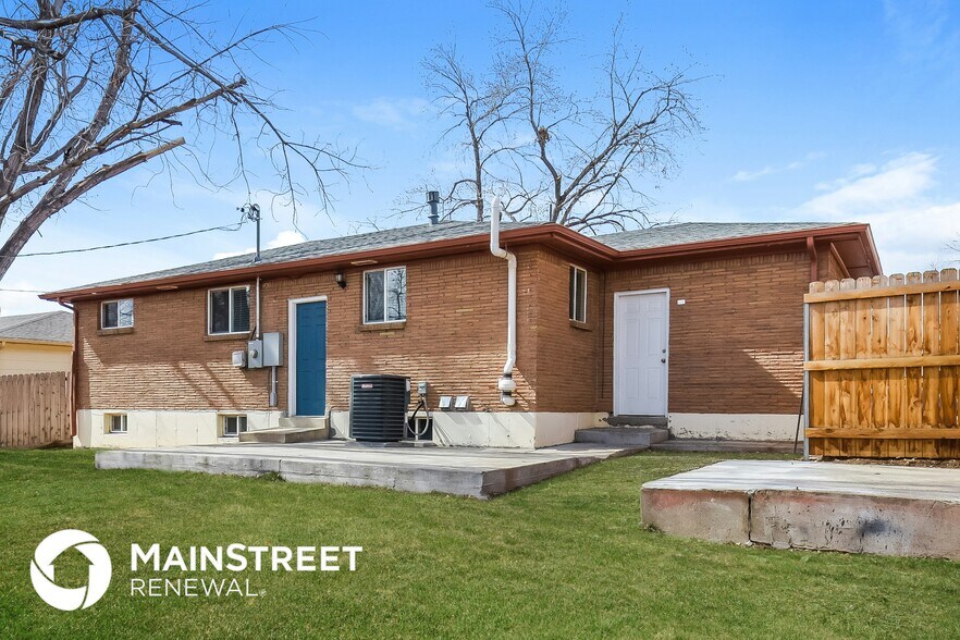 Building Photo - 7986 Joan Dr